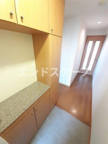 ヴィラ　アルビレオの玄関|高崎、前橋のお部屋探しはエンドスケープまで！お客様の理想お聞かせ下さい♪