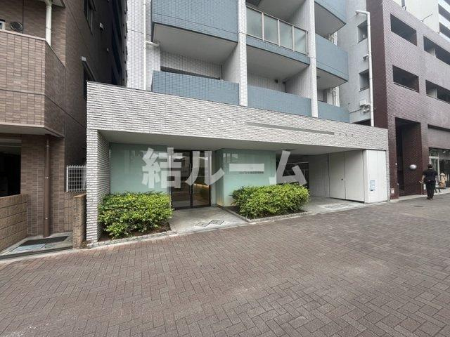 豊島区西池袋５丁目の賃貸マンションのエントランス