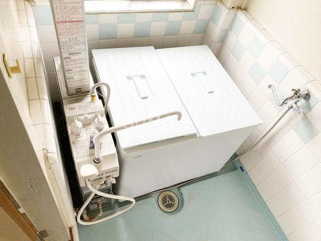 丸善マンションの浴室|バランス釜のお風呂☆