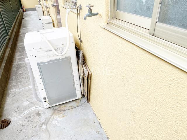 丸善マンションのその他|室外洗濯機置き場☆