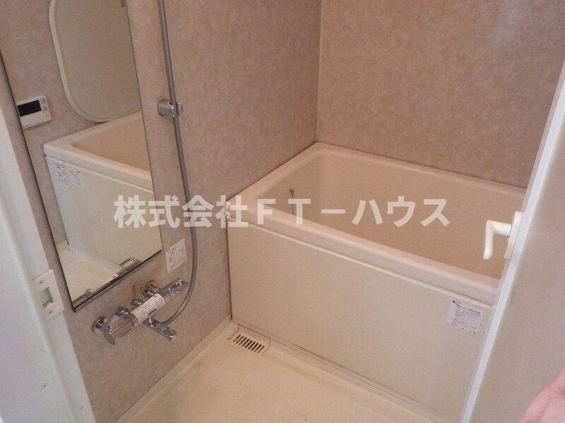 レジデンスダイキの浴室
