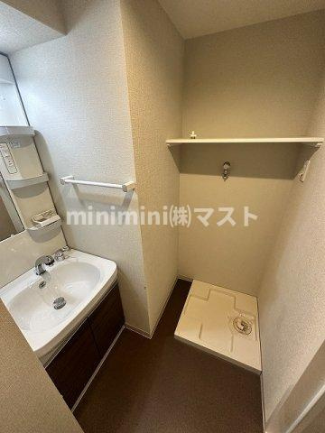 アール大阪グランデの洗面所