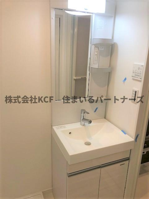 グランドライフ久留米の洗面所|ゆったりとスペースのある洗面所