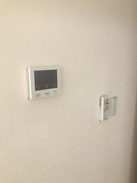 フロンティアの設備