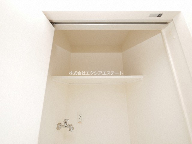 クレイドル西田辺の収納