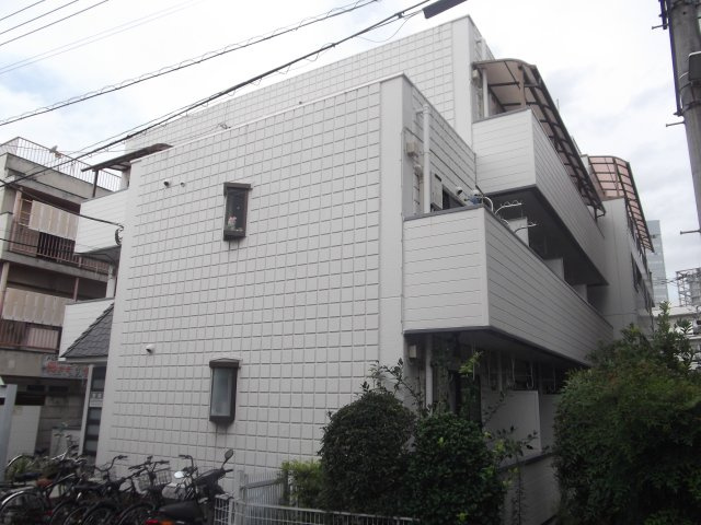 ノーブル中原の外観|1987年完成、鉄骨造マンション♪