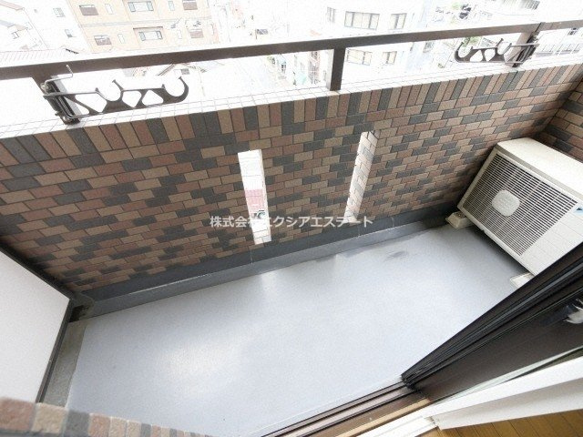マンション丸旺のバルコニー