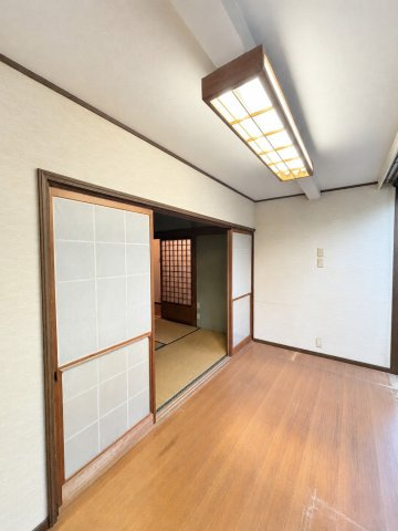 須磨区北町3丁目 中古戸建の洋室