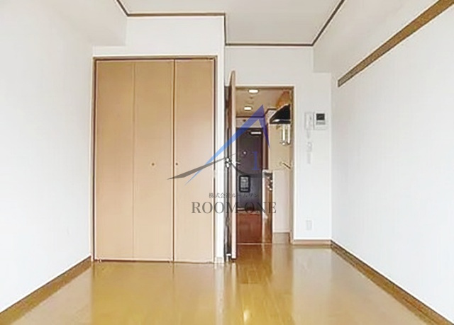 シャテロハイツ弐番館の居間・リビング|洋室のお部屋です。
