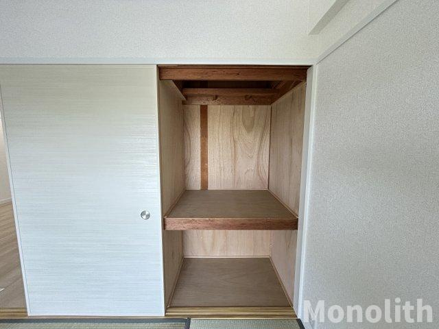 泉北原山台１丁２号棟の収納