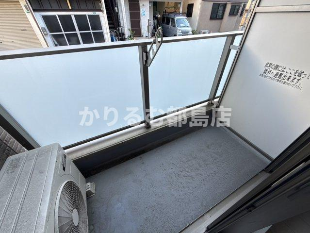 F asecia premierのバルコニー
