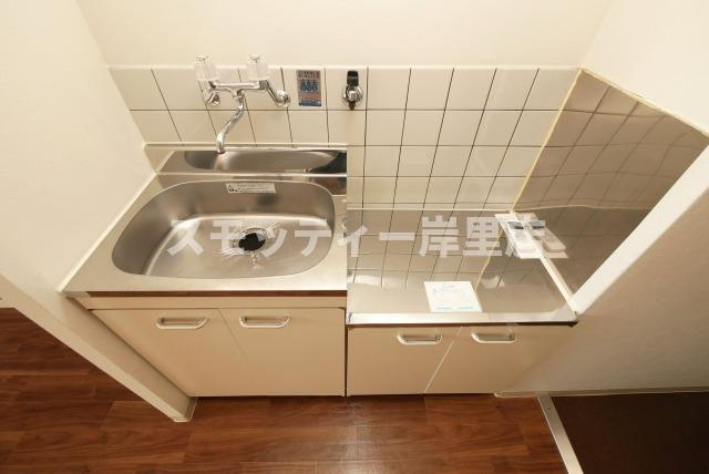 レナジア中加賀屋のキッチン
