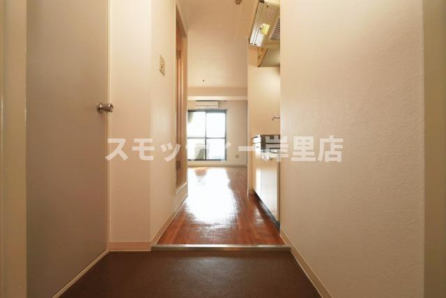 レナジア中加賀屋の玄関