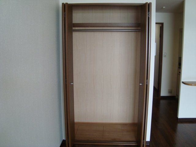 fiume　castelloの収納|クローゼット内部
