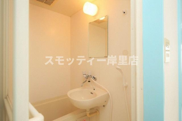 遠里小野４丁目ハイツの洗面所