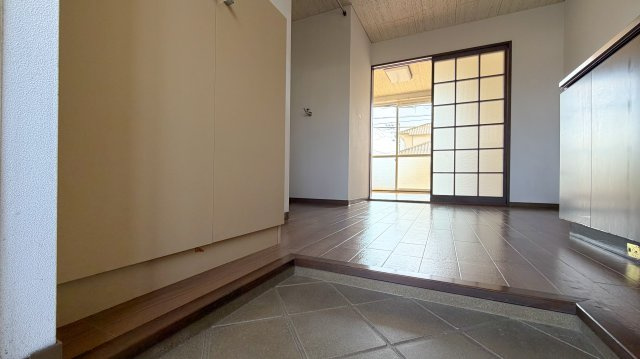 ホープウェル青野の玄関