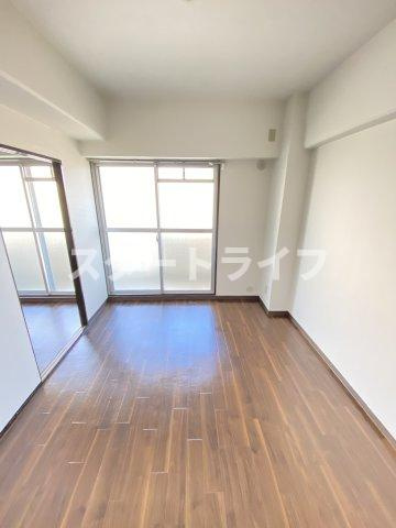 大阪市淀川区東三国４丁目の賃貸マンションの寝室