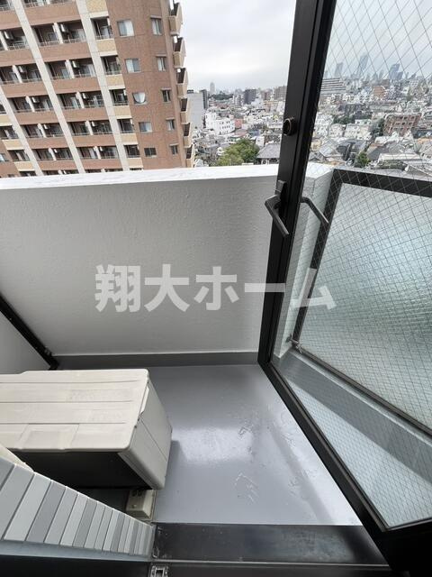 ライオンズプラザ白山のバルコニー
