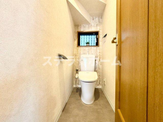 箕面市西小路3 中古戸建のトイレ|トイレです