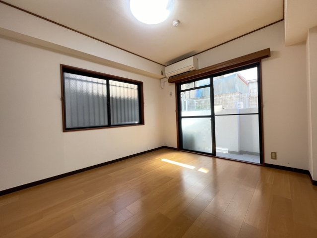 アルトシュタット（ALTSTADT）の居間・リビング