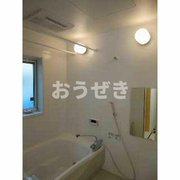 メゾン　ド　ボヌールの浴室
