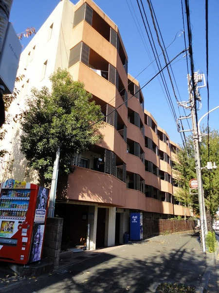 パレ・ホームズ高井戸Ⅱの外観|外観は落ち着いています