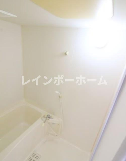 アヴェイラ朝霞の浴室
