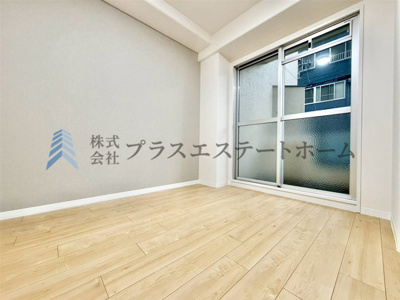 【洋室】 | プリオーレ神戸 | デザインリフォームされた室内は 良い雰囲気になっております♪リノベーションで付加価値をプラス♪