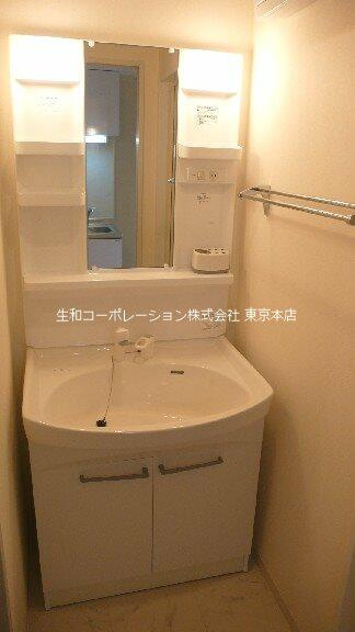 グランディール浅草の洗面所