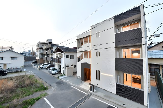 REGALEST 千田町の外観|落ち着いた雰囲気の外観です