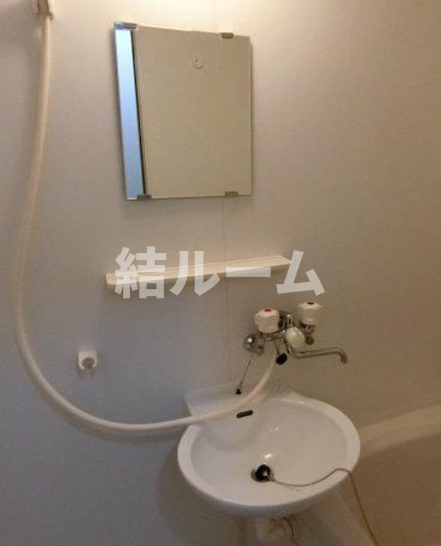 北区中十条１丁目のアパートの洗面所|別号室参考写真