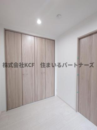 THENOBLES 花畑の内装|おしゃれな内装です