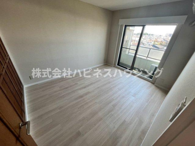 リアライズ柏Ⅰの洋室