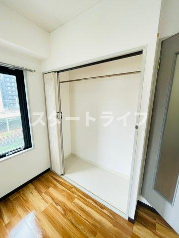 大阪市東淀川区東中島１丁目の賃貸マンションの収納