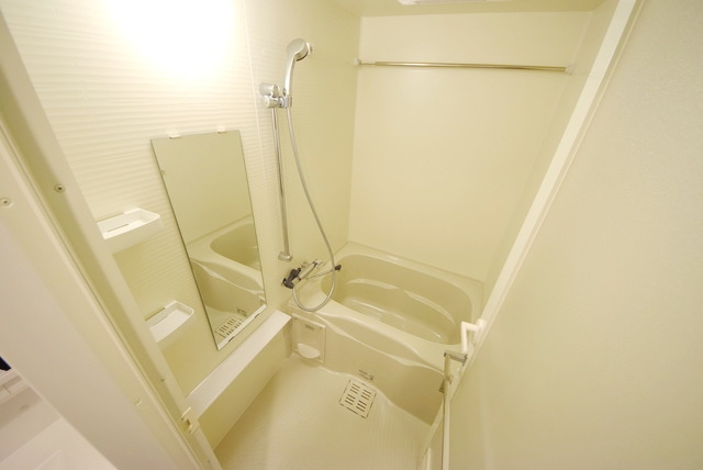 Ｓ－ＲＥＳＩＤＥＮＣＥ清澄白河の浴室|別号室参考画像