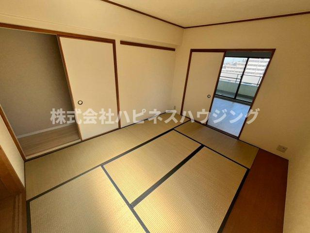 リアライズ柏Ⅰの和室