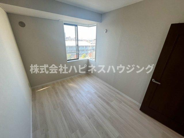 リアライズ柏Ⅰの洋室