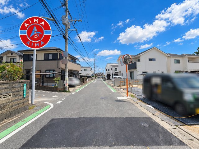 福岡市南区曰佐3丁目第3-2棟（2号棟）の前面道路含む現地写真|前面道路です。