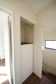【収納】 | 【仲介手数料無料！！】府中市天神町4丁目　新築戸建て（全5棟）2号棟　6290万円