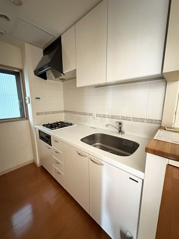 豊島区目白３丁目の賃貸マンションのキッチン