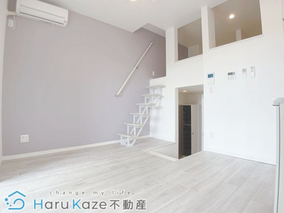 【居間・リビング】 | FAMILY STAGE道徳Ⅲ【名古屋市賃貸・浴室乾燥機】
