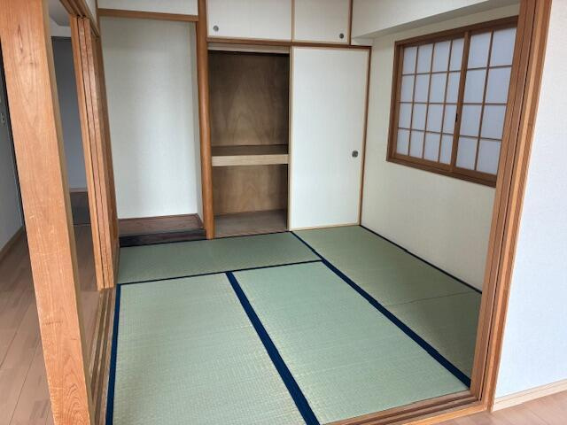 宝マンション一宮の和室