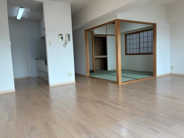 宝マンション一宮の居間・リビング