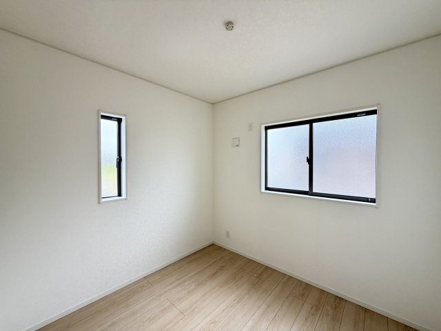 【洋室】 | 加須市北下新井第6　新築戸建　全5棟　2号棟