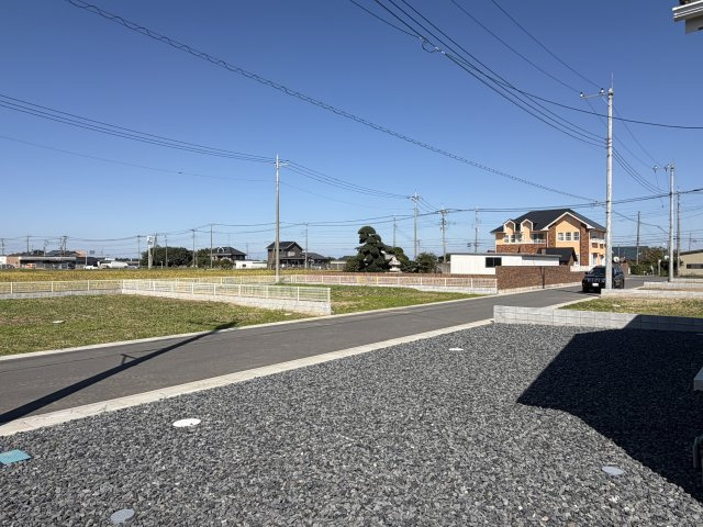 【前面道路含む現地写真】 | 加須市北下新井第6　新築戸建　全5棟　1号棟 | 10/11撮影