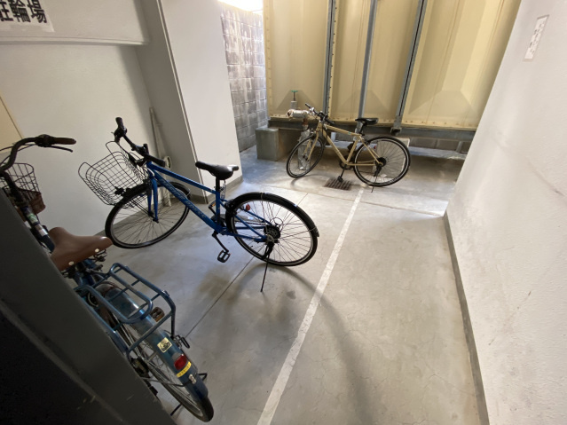 コーポ西縮景園のその他共用部分|駐輪場