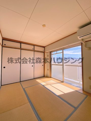 【和室】 | 　ビレッジハウス春日Ⅰ　1号棟 | 明るい和室です