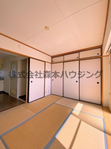 【和室】 | 　ビレッジハウス春日Ⅰ　1号棟 | リビングスペース代わりに使えそうな和室です