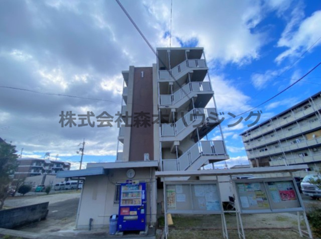 【外観】 | 　ビレッジハウス春日Ⅰ　1号棟 | 落ち着いた雰囲気の外観です