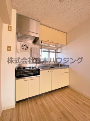 【キッチン】 | 　ビレッジハウス春日Ⅰ　1号棟 | お料理しやすいキッチンです